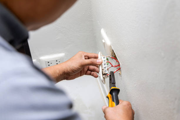 Best Emergency Electrical Repair  in Pato, WA